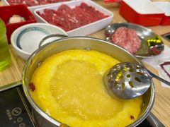 -杨老板·海鲜集市火锅·鲜切牛肉(中防万宝店)