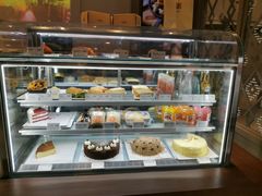 面包甜点陈列柜-Peet's Coffee皮爷咖啡(豫园店)