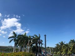 -亚龙湾中心广场