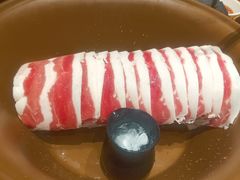 -老牌坊云南鱼豆花火锅(爱建店)