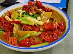 黄焖小龙虾-龙虾奇迹(大华三路店)