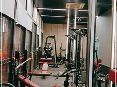 -一兆韦德健身(梅川店)