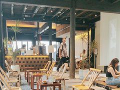 -Metal hands·铁手咖啡