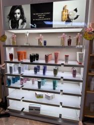 点击看大图 -MONE美发沙龙