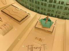 -Tiffany & Co.蒂芙尼
(广州太古汇店)