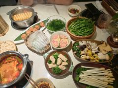 -一叶一世界•素食餐厅(环球中心店)