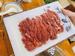 -毛辣果·贵州红酸汤牛肉火锅(西单店)