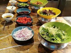 自助取餐区-广州中心皇冠假日酒店-环市食坊·海鲜自助餐厅