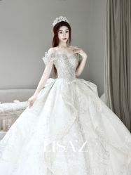 -Renee芮亦婚纱(原丽莎)