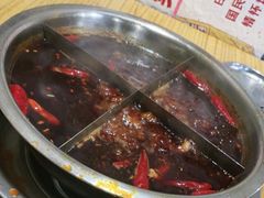 中辣红锅-渝味黄姐火锅(黄泥村店)