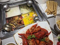 -海底捞火锅(高新万达广场店)