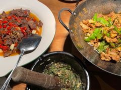 -费大厨辣椒炒肉(万家丽一店)