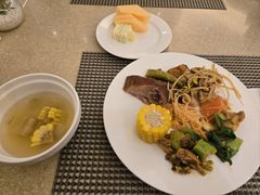 -亮马河饭店翠雅咖啡厅