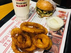 -The Habit Burger Grill 哈比特汉堡(爱琴海店)