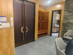 -郑庄脂渣海鲜楼(九水路店)