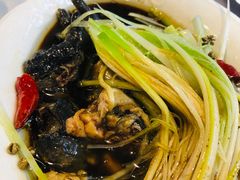 秘制酱油鸡-喜洋洋(中山四路店)