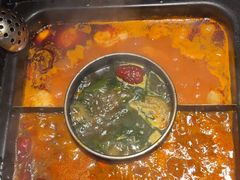 -老牌坊云南鱼豆花火锅(哈西万达店)