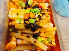 -丫头记(新村店二部)