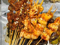 -卞二小串·鹤岗烧烤·坑烤(永定路店)