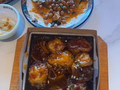 -亚伟瓦罐面美食城(淇县总店)
