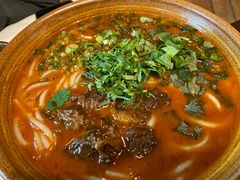 牛肉小锅米线-泓0871臻选云南菜·味庄