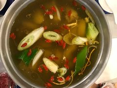 -月亮房·白斩鸡(娄山关路店)