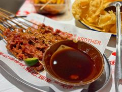老表记碳烤生牛-老表记广西宵夜螺蛳鸭脚煲(东盟店)