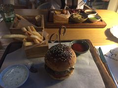 特制牛肉汉堡-EN SPACE恩空间