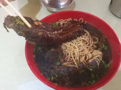 -小龙大肉面馆