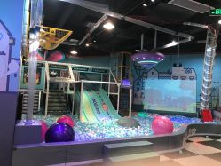 -卡通尼乐园(龙湖六合天街店)