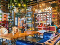 -酤居湖景音乐餐吧(安宁店)