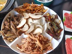 -野菌皇海景野生菌火锅(滨海大道店)