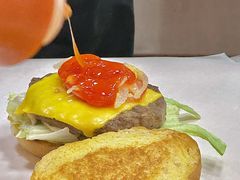 -牛约堡·手作牛肉汉堡(长宁店)