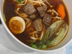 -康师傅私房牛肉面(申虹店)