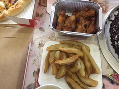 -必胜客(宝杨路宅急送店)