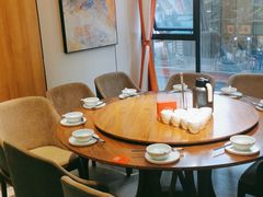 包厢-有红鸡毛店·川菜(建设路店)