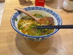 -舌尖尖·兰州牛肉面(浦东机场店)