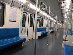 -松江南站-地铁站停车场
