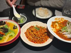 -麻六记(凤凰汇店)