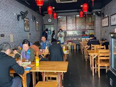 大堂-遵义虾子卢四羊肉粉(大沽路店)