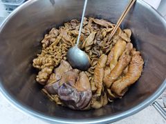 -谢记素红大肠店(新民路店)