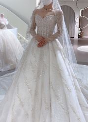 -艾米丽婚纱礼服