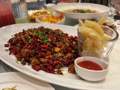 辣子鸡配土豆条-眉州东坡(上海中心店)