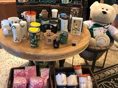 零售区-星巴克臻选(广州沙面店)