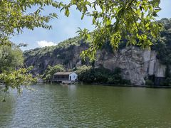 -绍兴东湖风景区