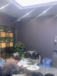 -藤野造型烫染·漂发