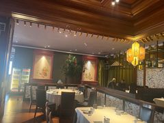 -八府香鸭·啫啫煲(华山路店)