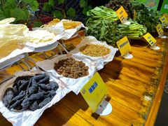 新鲜蔬菜-79号渔船海鲜饭店(华强北店)