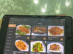-天天向上素食餐厅(五台山店)