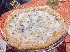 黑松露披萨-Primo·丽莫意大利窑烤披萨